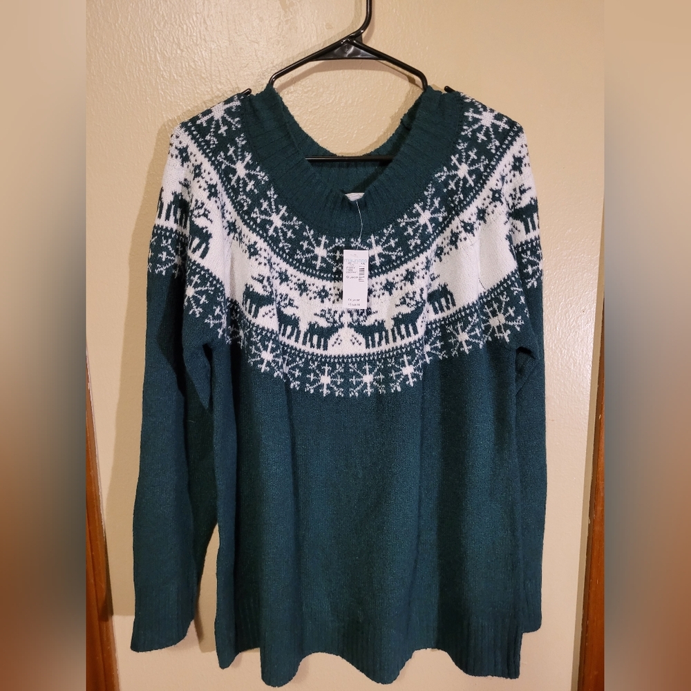 Maurices sweater